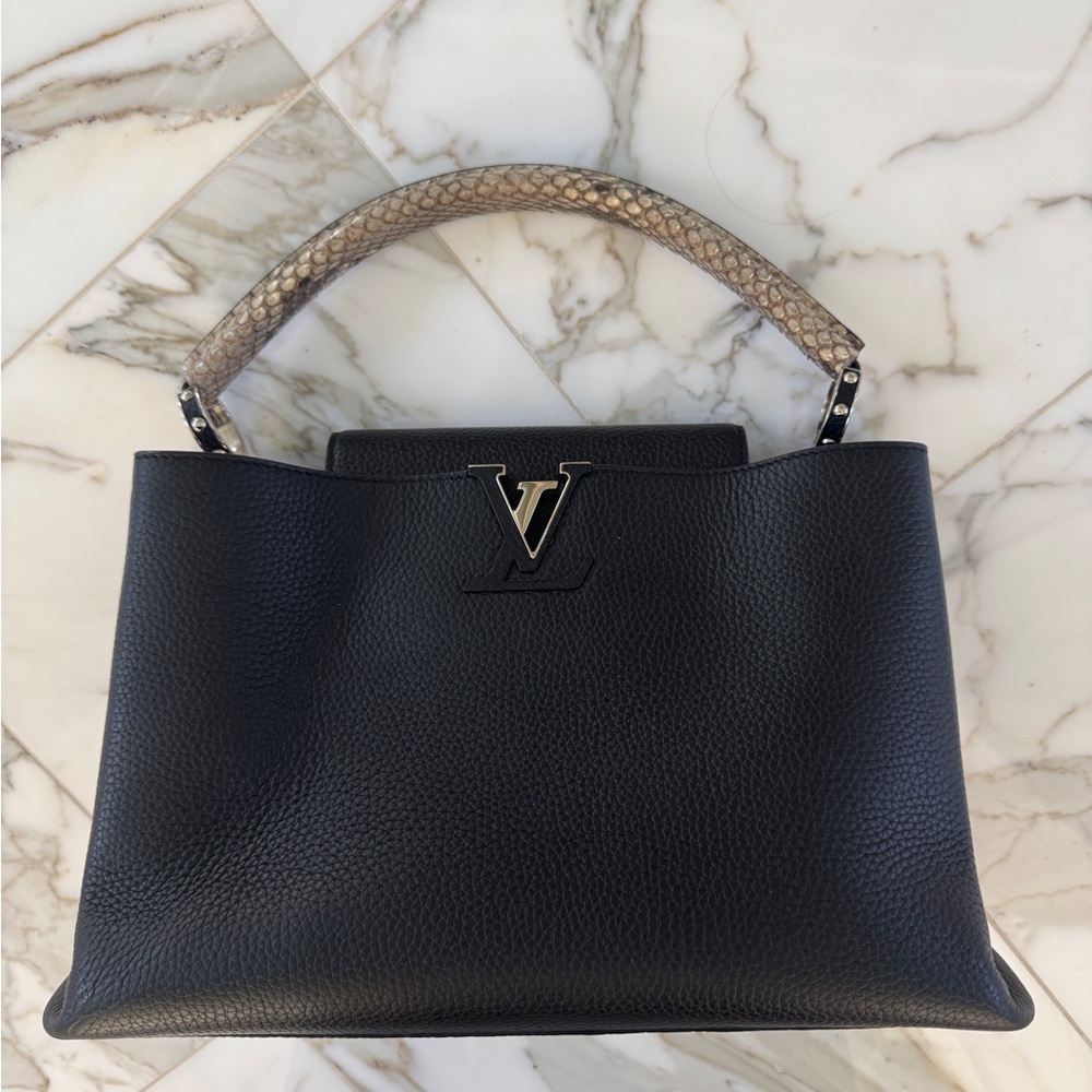 Louis Vuitton Black and Cream Shoulder Bag